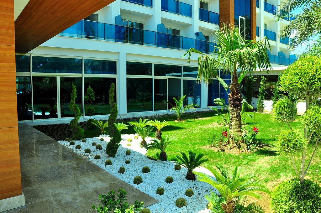 Maya World Hotel All Inclusive Side Exteriör bild