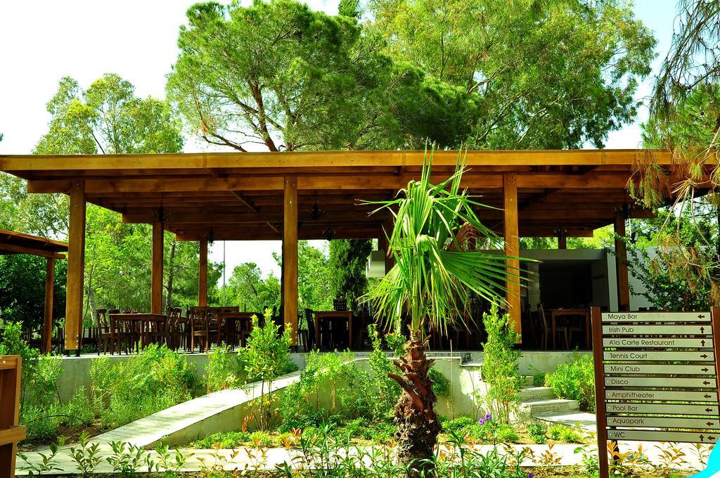 Maya World Hotel All Inclusive Side Exteriör bild